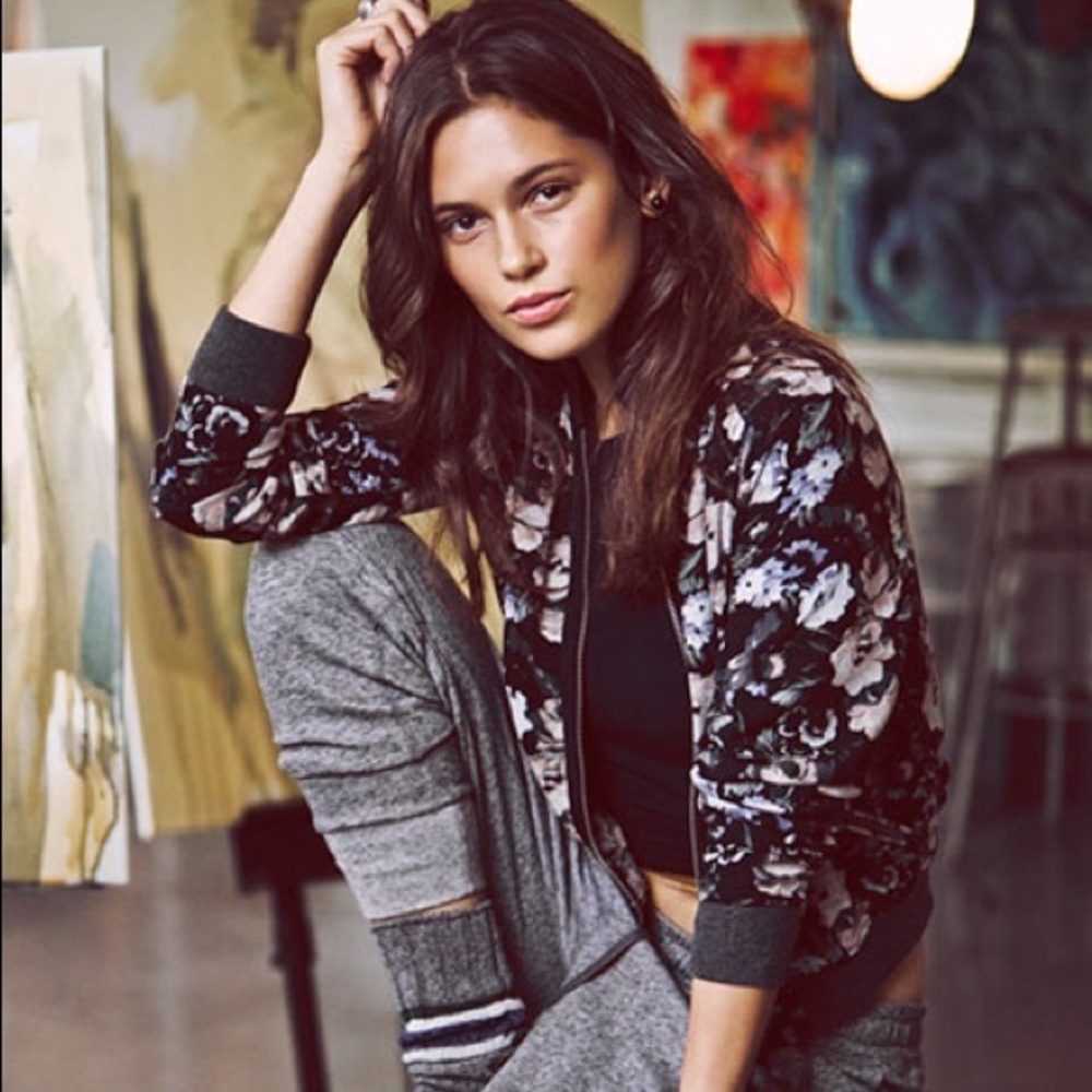Abercrombie & Fitch Floral Bomber